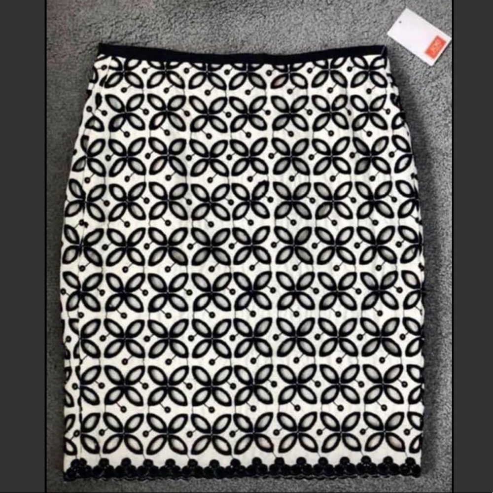 New w tags Joe Fresh white black eyelet skirt 0 XS